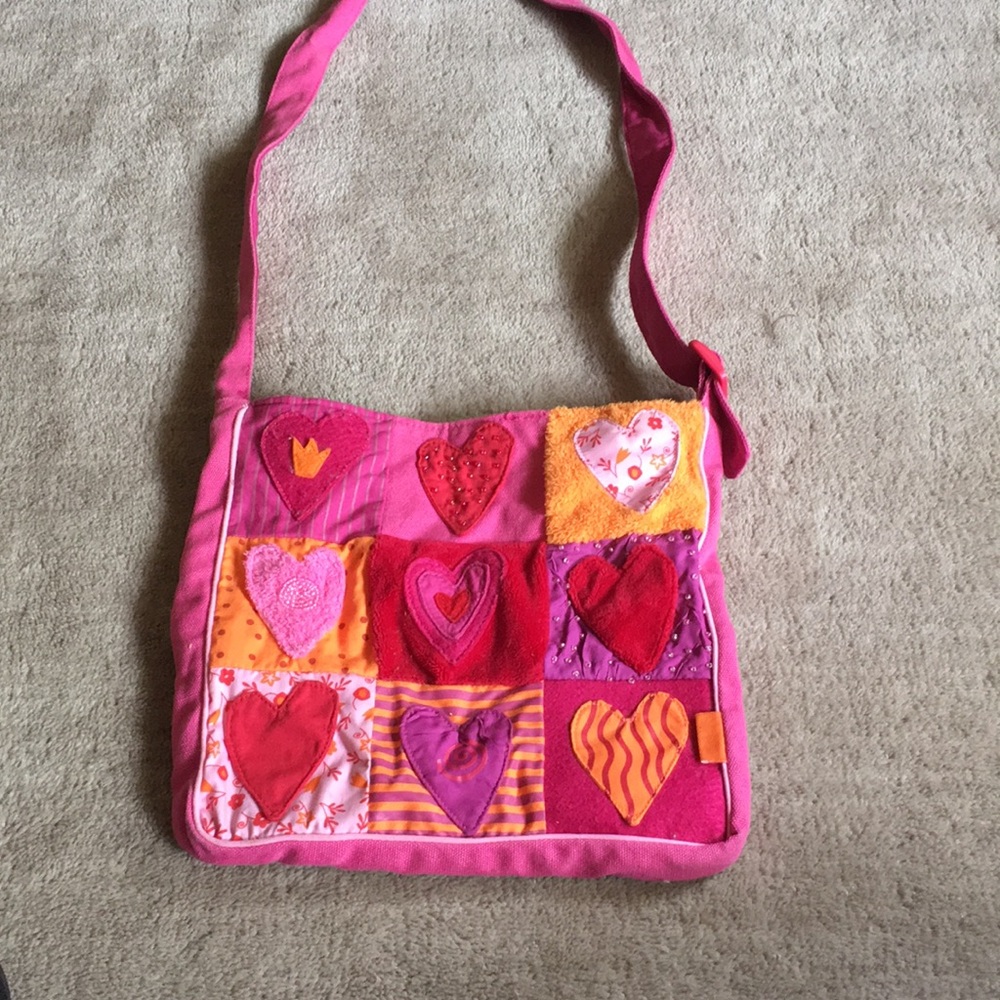 Kids bag with heart designs